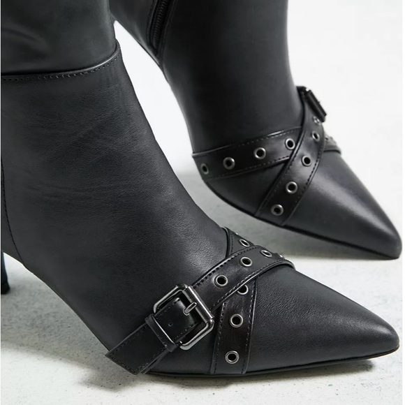 URBAN OUTFITTERS MOTO STILETTO KNEE HIGH LEATHER BOOTS. NEW IN BOX. - Picture 8 of 11